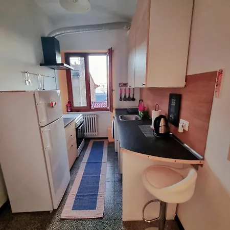Apartment Casa Kundra *